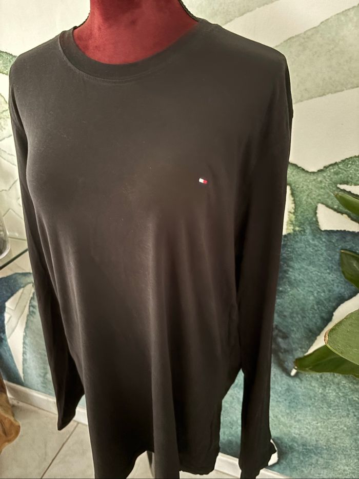 T shirt manches longues noir Tommy Hilfiger - photo numéro 2