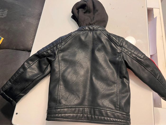 Veste en cuir C&A garçon - photo numéro 2