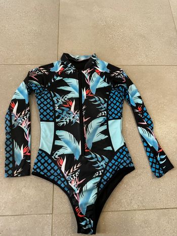 Maillot de bain une pièce taille M, bon état