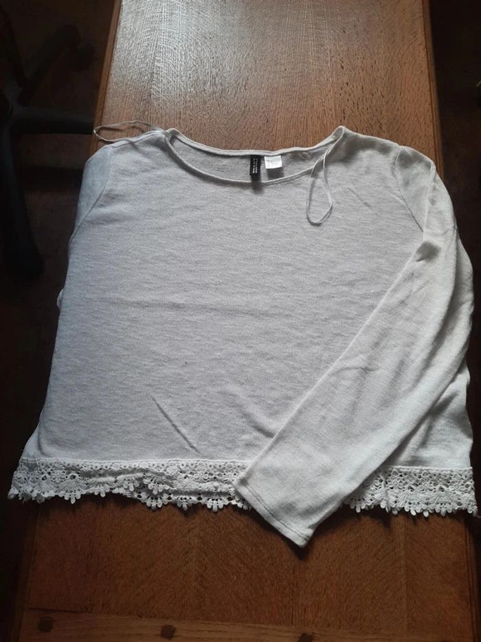 pull fin avec broderie H&M