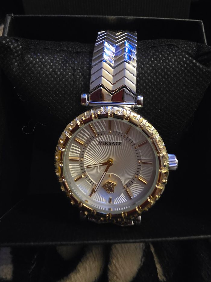 MONTRE VERSACE - photo numéro 2
