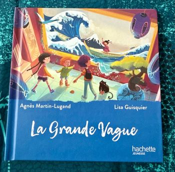 Livre La Grande Vague « Hachette jeunesse »