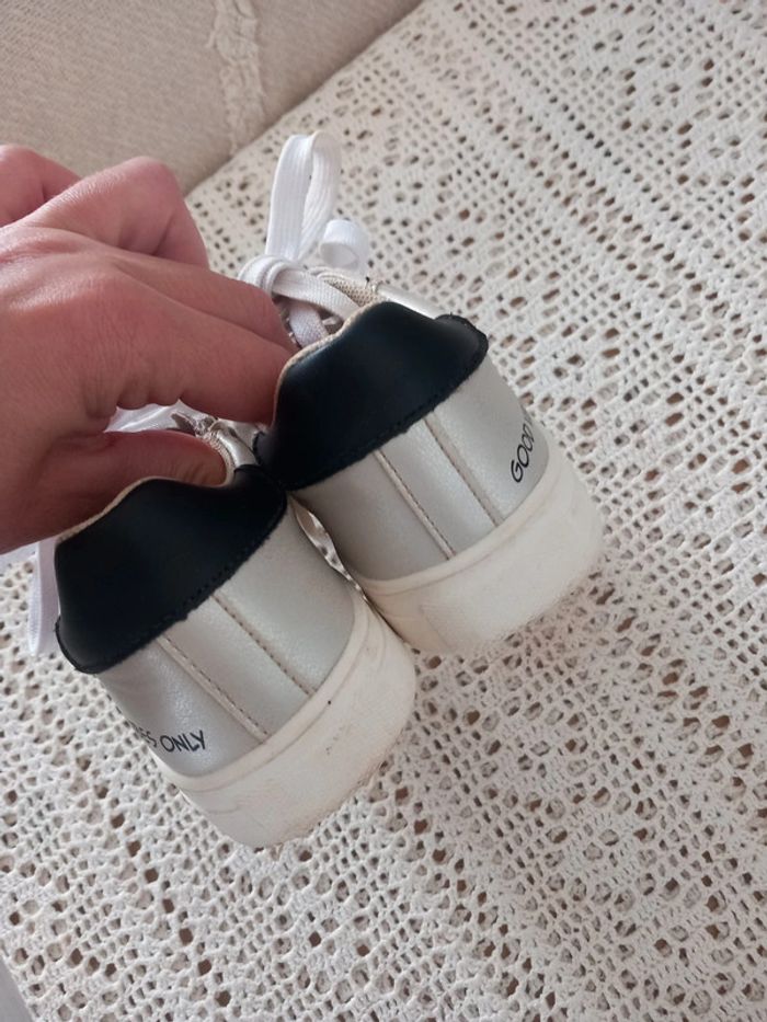 Basket grise mixte taille 31 - photo numéro 4