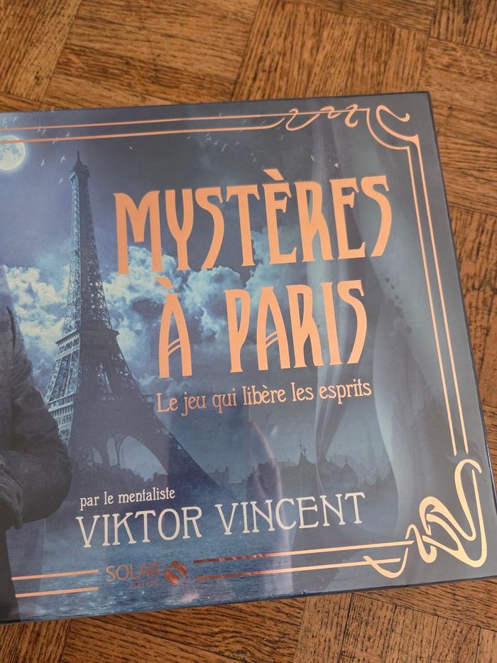 Viktor Vincent
Mystères à Paris: Le jeu qui libère les esprits - photo numéro 2