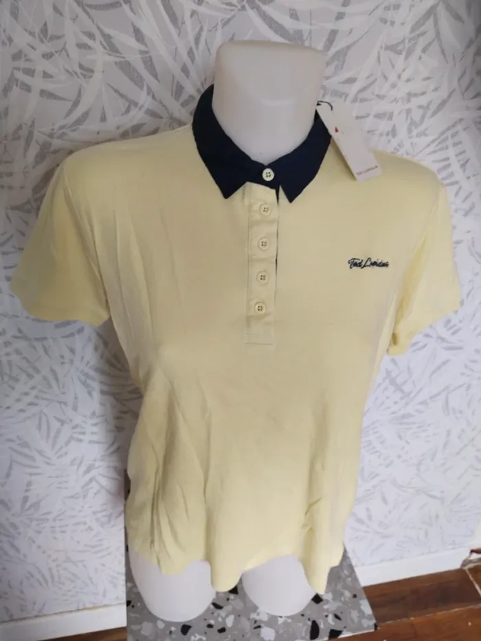 Beau haut/polo femme marque Ted Lapidus taille L 40 - photo numéro 3