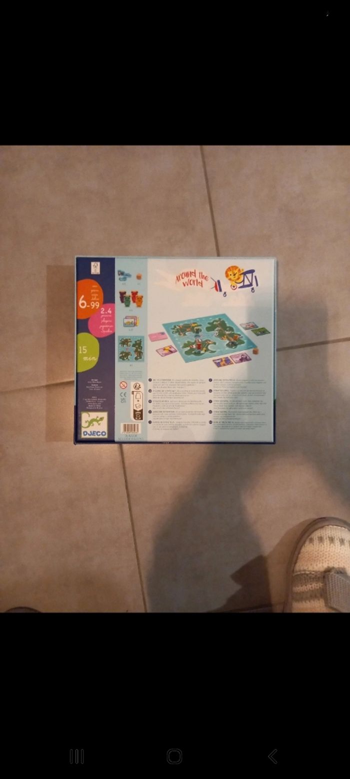 Around the world - photo numéro 2