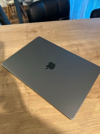 MacBook Pro M2 16" M2 pro 1To-16gb 2023