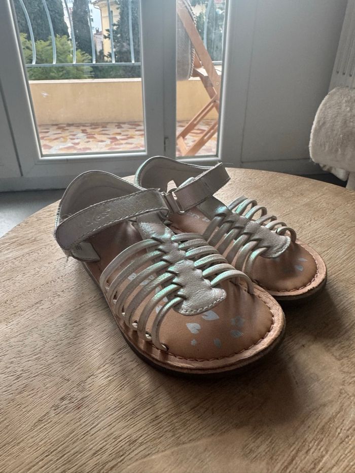 Kickers sandales enfant t27/26 - photo numéro 2