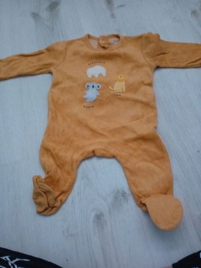 Lot de 4 pyjama 3 mois kiabi - photo numéro 4