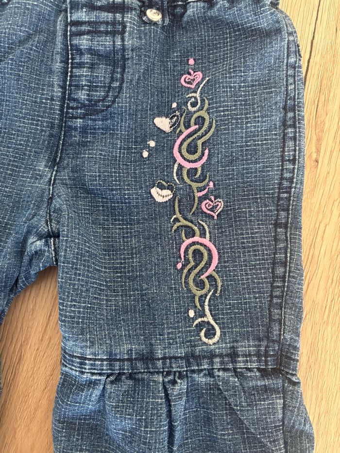 Pantalon jean brodé baby wapi taille 6 mois 67 cm - photo numéro 2