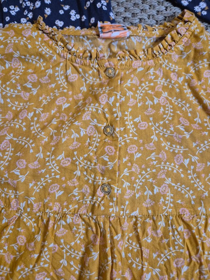 Lot de 3 Blouses à motifs fleurs filles - 8 ans - photo numéro 6