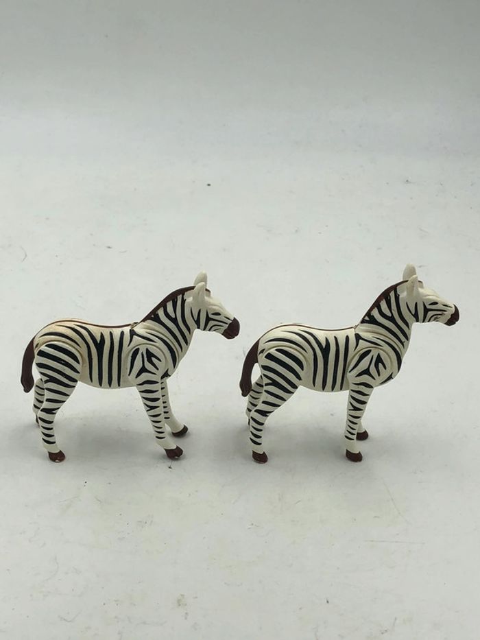 Figurines Playmobil Zoo / Savane duo de zèbres - photo numéro 5