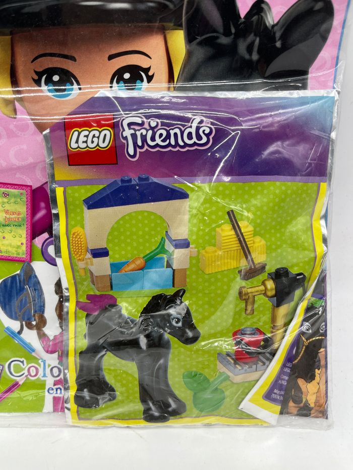 livre d’activité Magazine Lego Friends  avec sa sachet à construire   Neuf ! - photo numéro 2