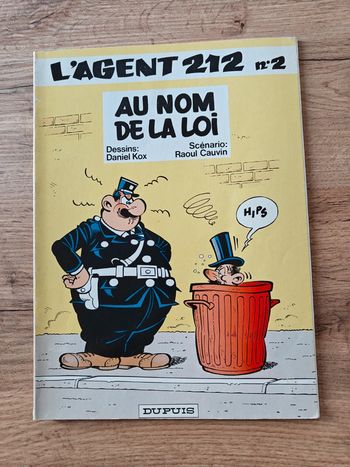 BD souple l'agent 212