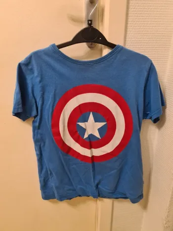 T-Shirt Marvel Captain America 9-10 ans