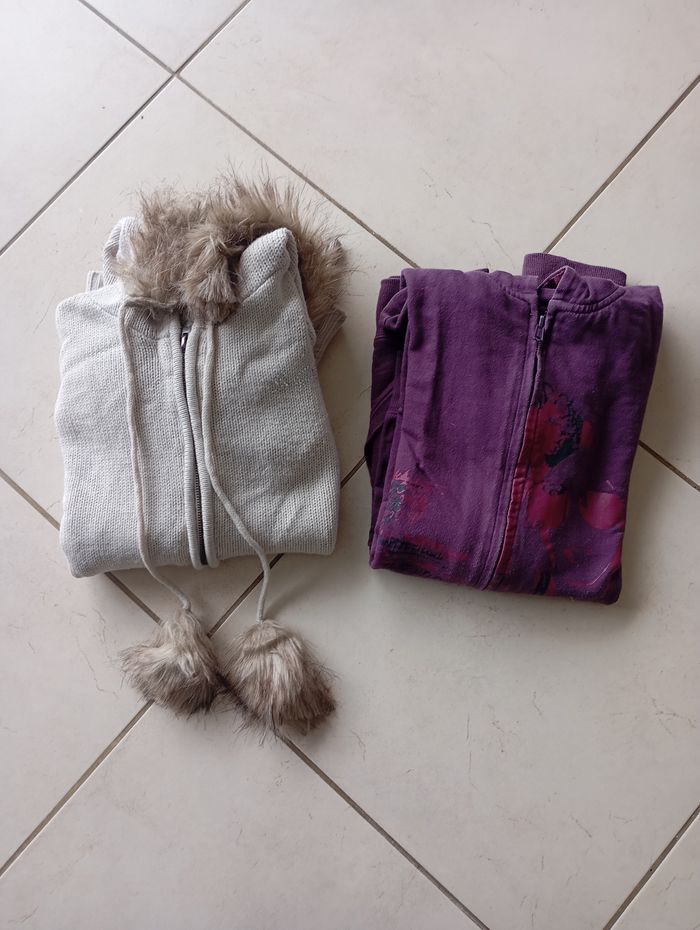 Lot gilet zippé avec capuche 16 ans fille