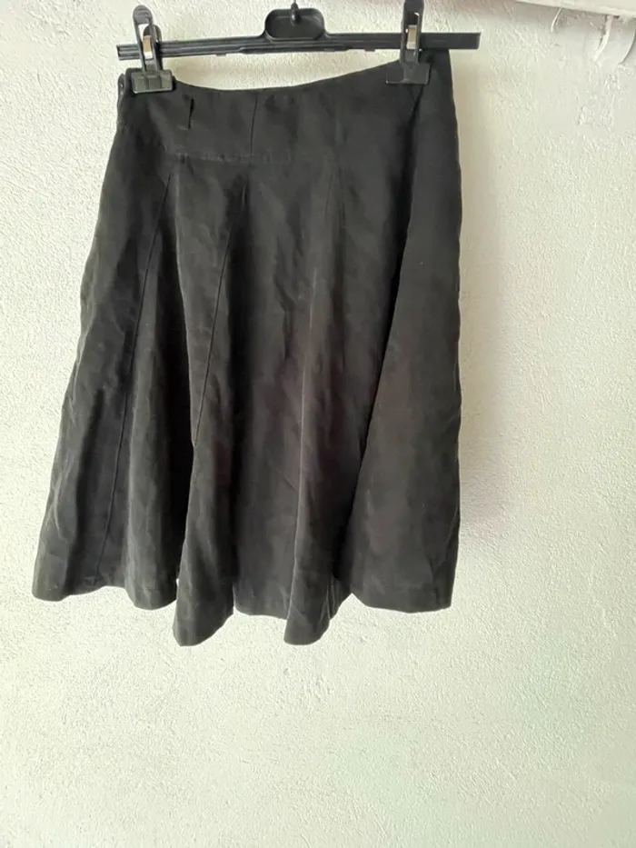 Jolie jupe Caroll taille 36 - photo numéro 2