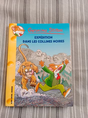 Expédition dans les collines noires