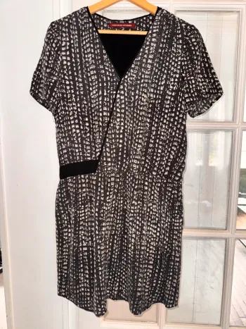 Robe en soie comptoir des cotonniers Taille 38