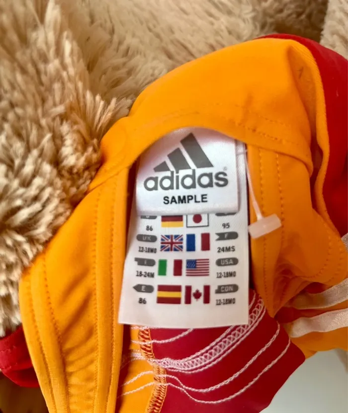 Maillot de bain 24 mois Adidas neuf - photo numéro 4