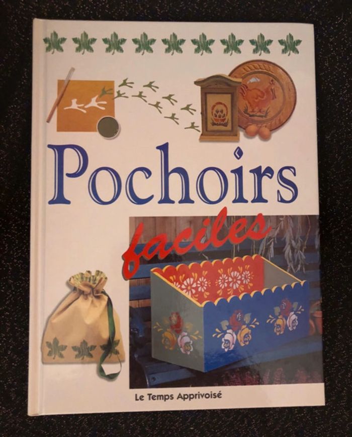 Livre pochoirs - photo numéro 1