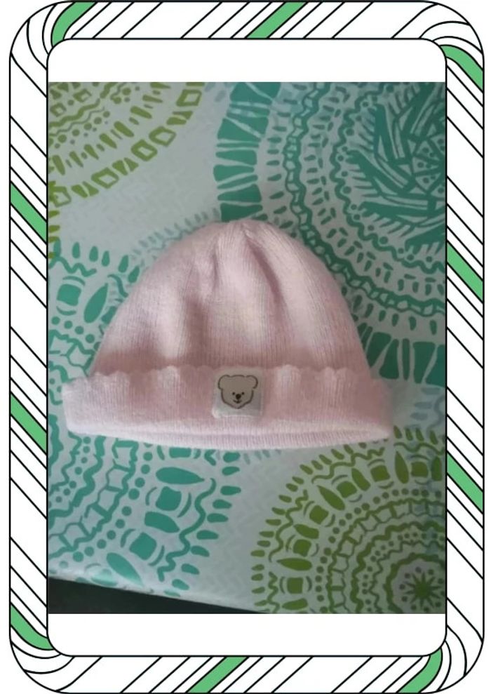 Bonnet rose naissance