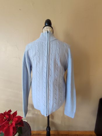 Gilet bleu ciel en laine taille XL Arguments