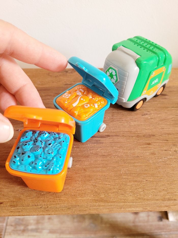 Joël Le camion-poubelle Vtech - photo numéro 3