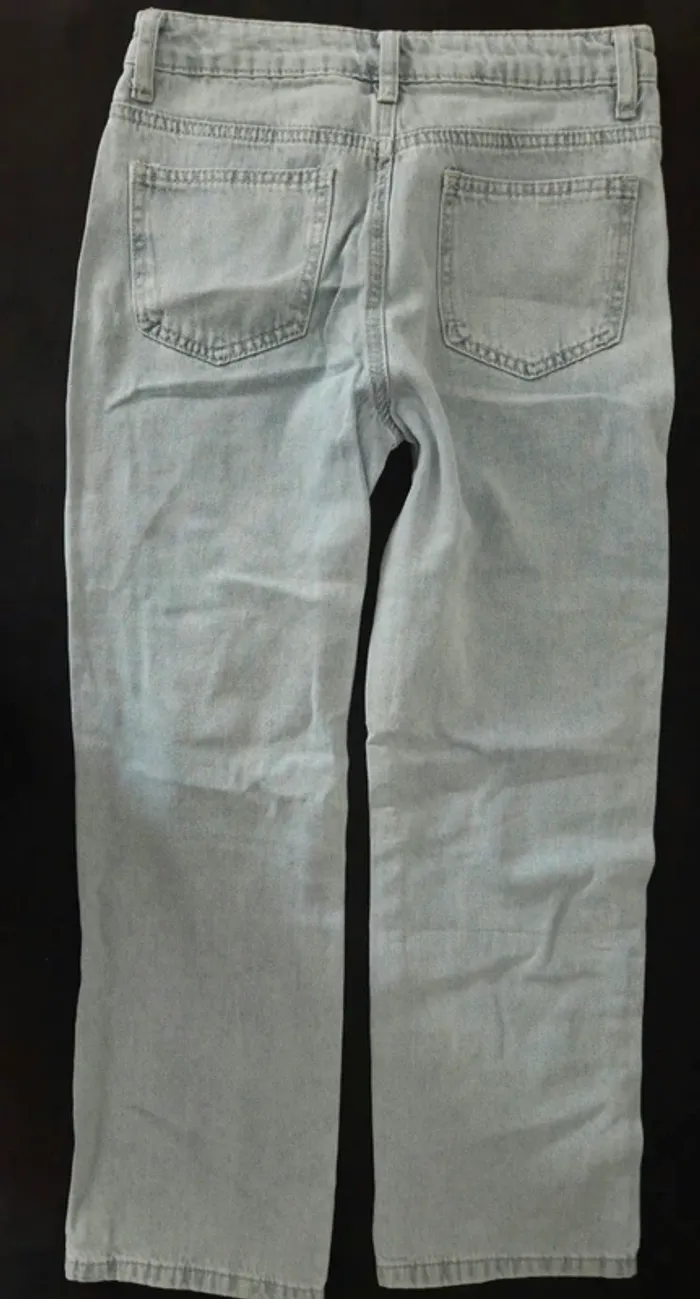 Jeans T.10 ans - photo numéro 2