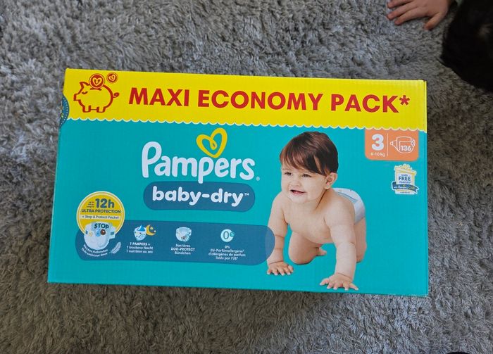 Couche pampers pamper baby dry méga pack maci économie économy pas chere harmonie pant