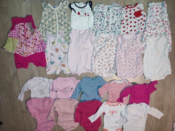 Grand lot de vêtements fille 12mois - photo numéro 7