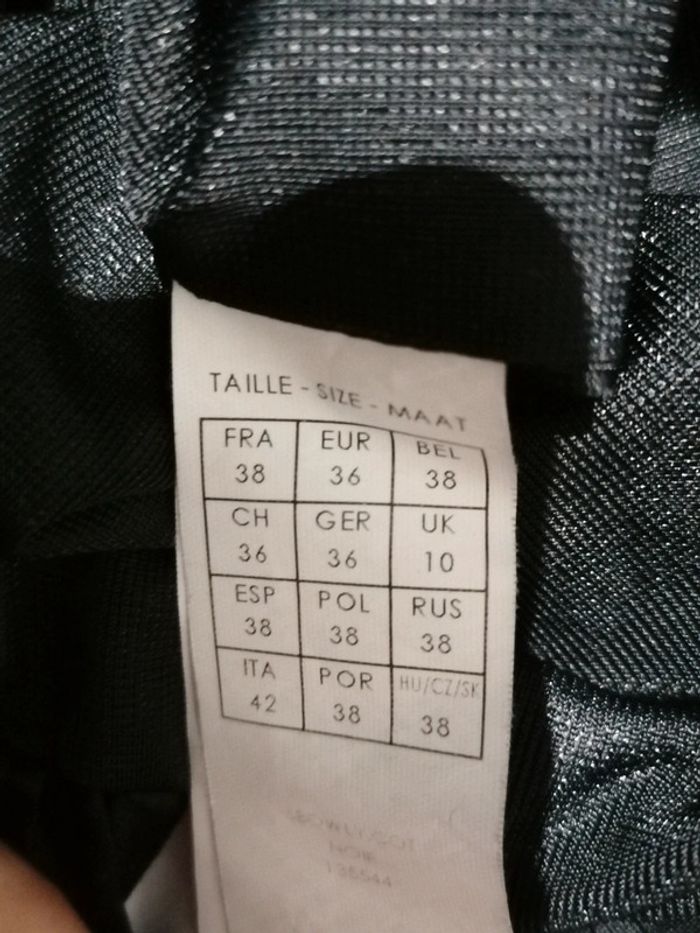 Robe soirée T 36-38 👗 - photo numéro 10