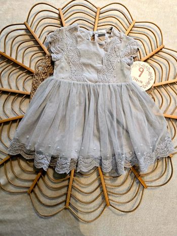 Robe grise tulle H&M