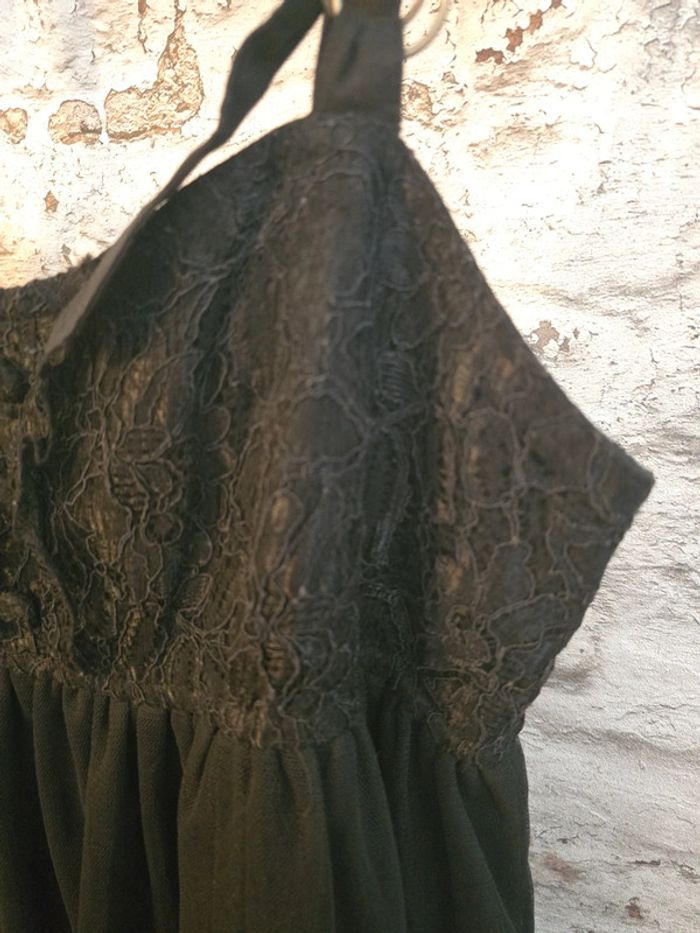 Robe noire - photo numéro 2