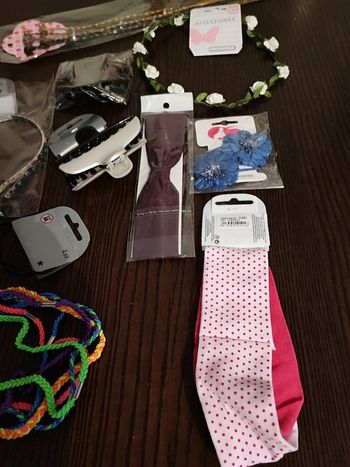 Lot d'accessoires cheveux pour fille