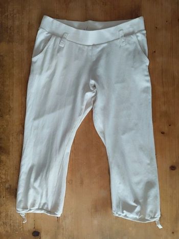 Bermuda / Pantacourt sport femme crème – Taille L – Tex Sport Concept