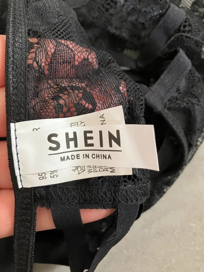 Porte jarretelle SHEIN xxxl - photo numéro 4