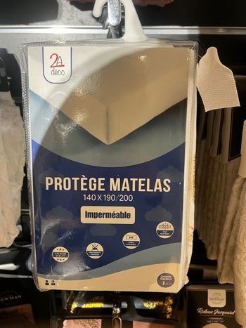Protege matelas impermeable 140x190/200 cm 
