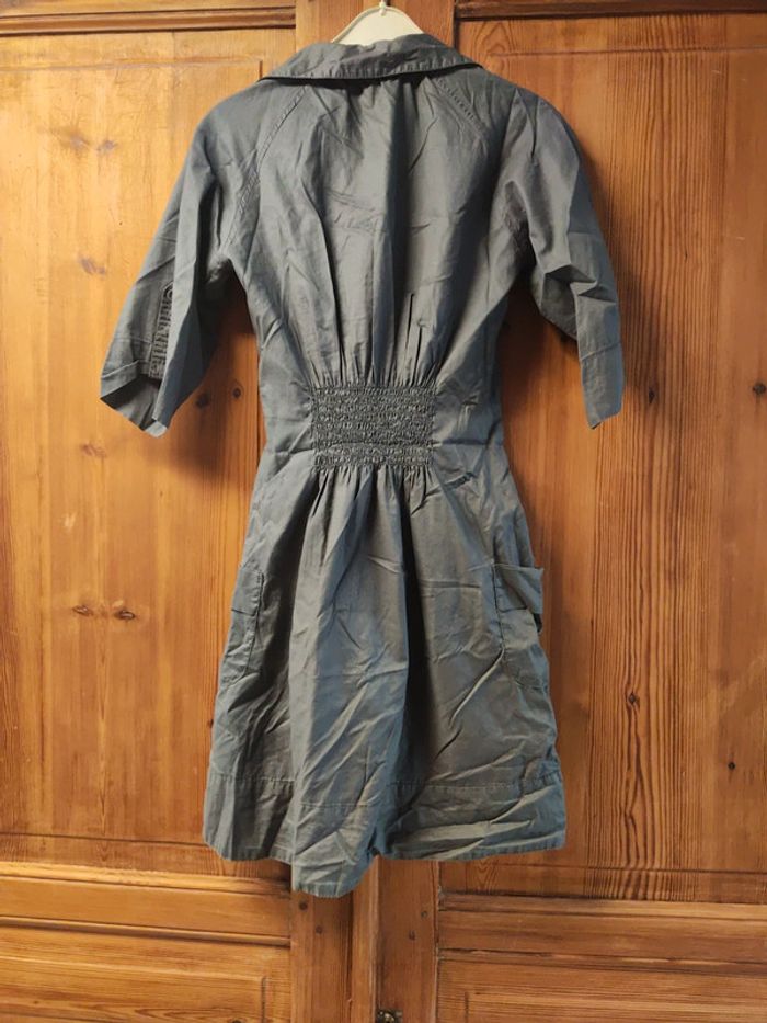 Robe élégante grise - photo numéro 5