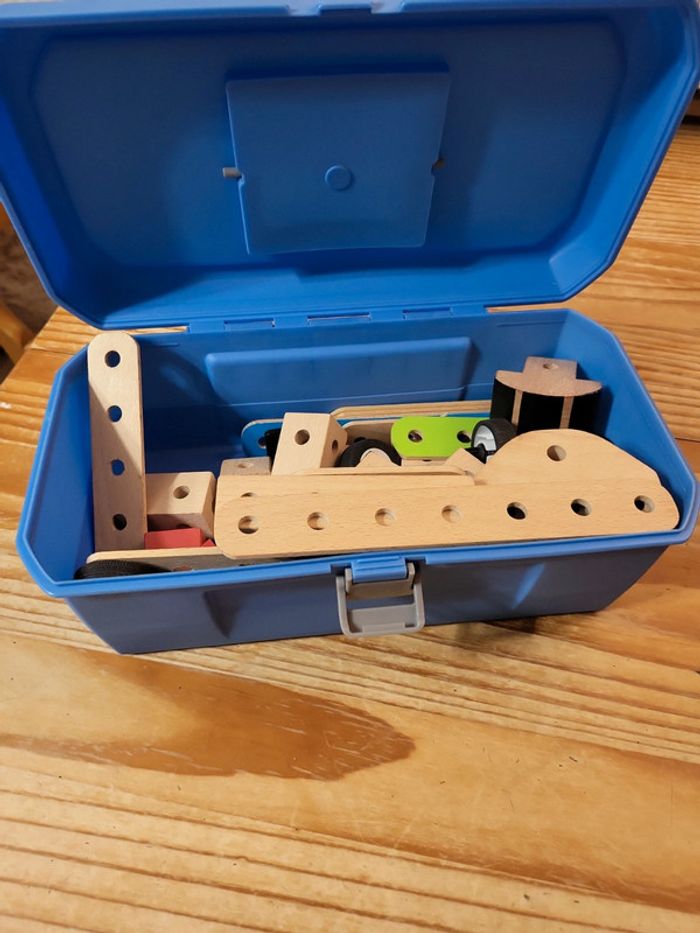 Manette construction
