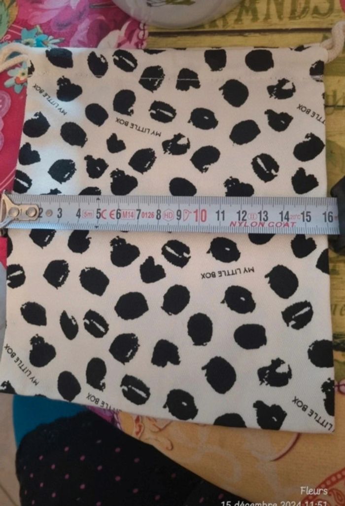 Pochette en tissu 2€ pièce - photo numéro 3