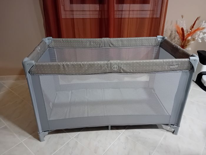 Lit parapluie - photo numéro 2