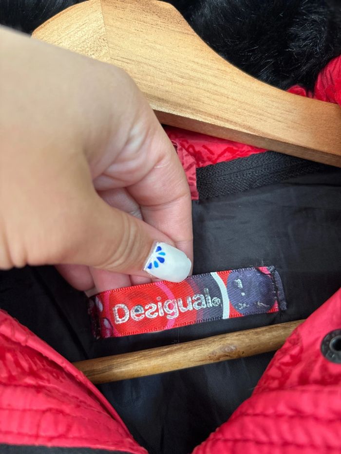 Manteau rouge Desigual taille 9/10 ans - photo numéro 2