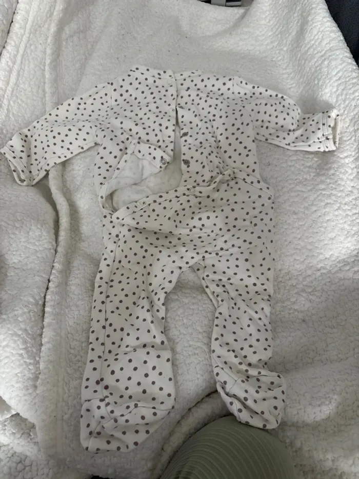 Lot de 2 pyjamas 6 mois verbaudet lot 2 - photo numéro 9