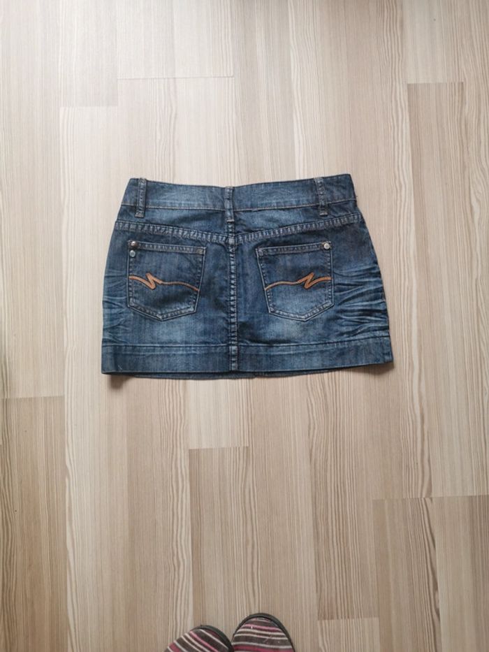 Mini jupe - photo numéro 2