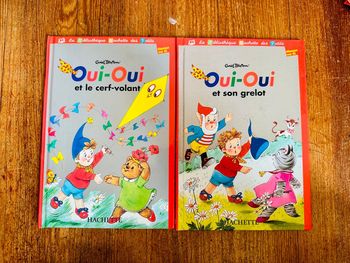 Lot de 2 livres Oui-oui et le cerf volant / son grelot Maman me lit bibliothèque Hachette des petits