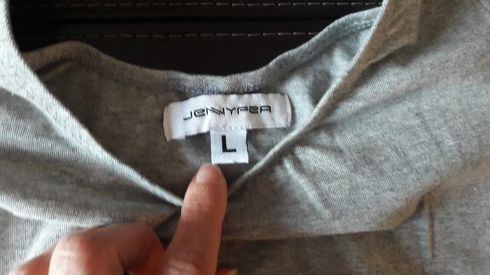 Tee-shirt à manches courtes en taille L - photo numéro 5