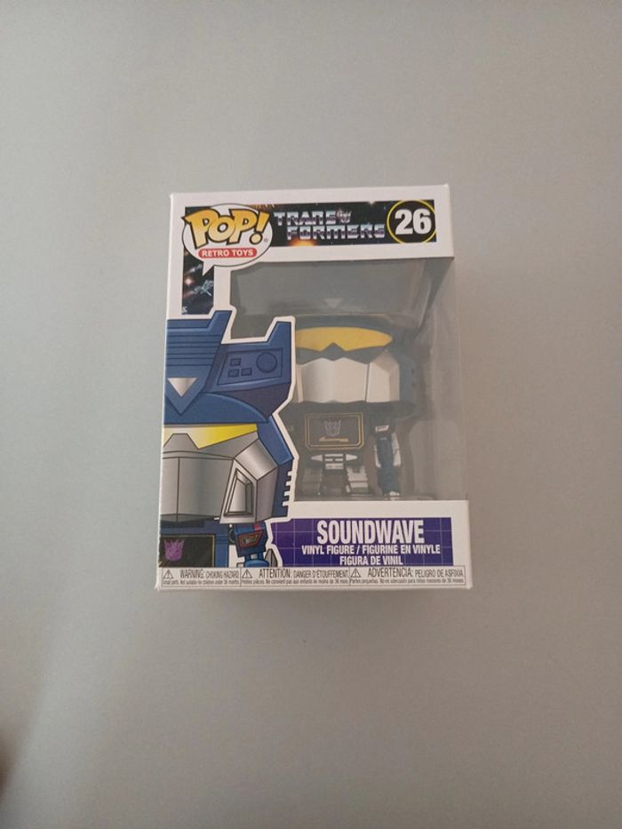 Funko pop transformers soundwave