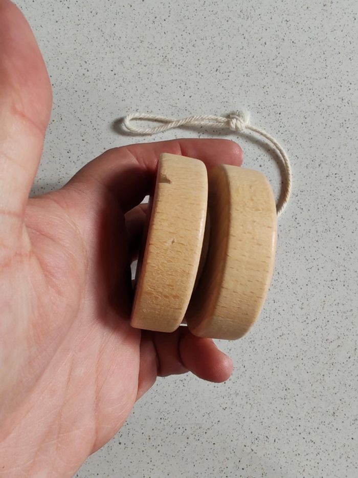 Yoyo en bois avec illustration renard - photo numéro 4