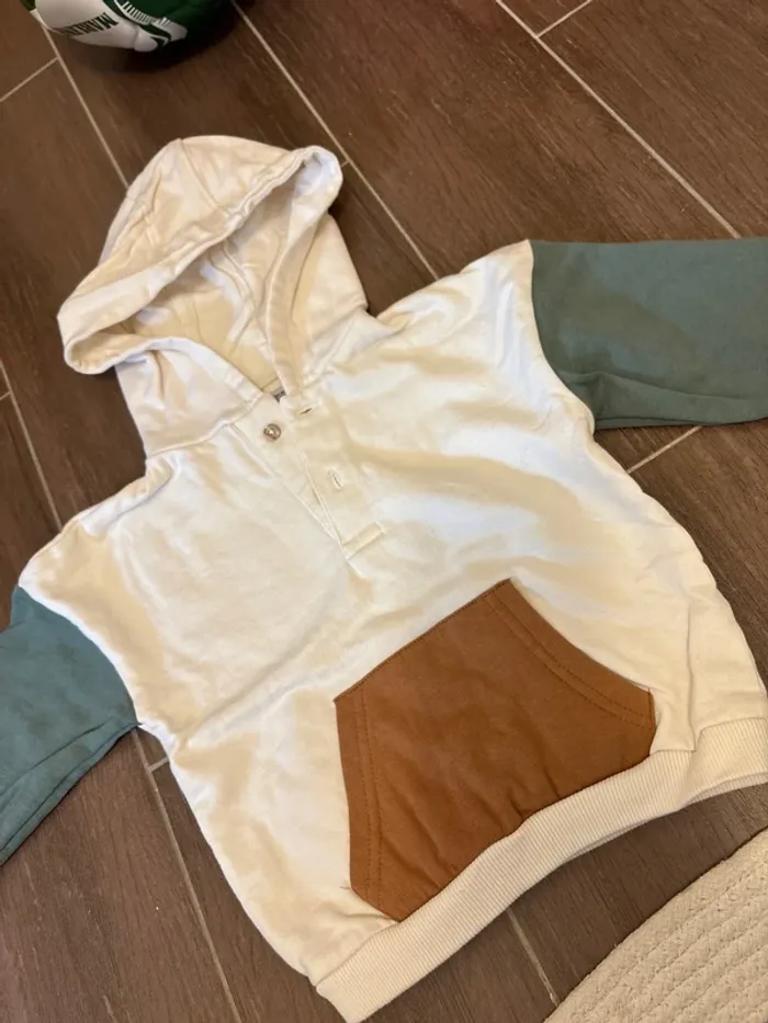 Sweat à capuche